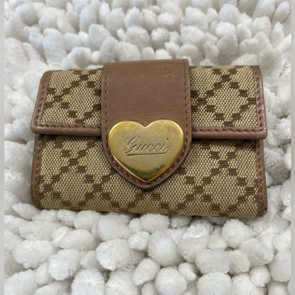 Gucci Diamante Heart Key Holder